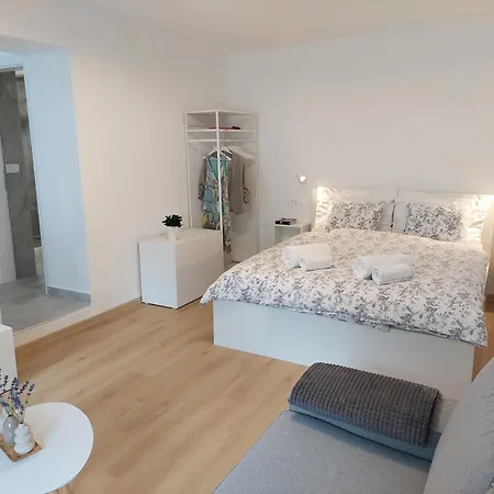 Apartma Linden House Bled
