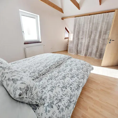 Linden House Apartma Bled